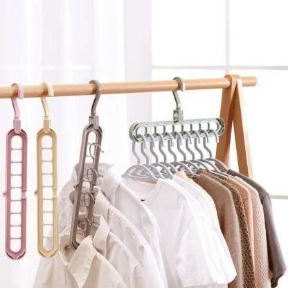 Folding Hangers ( Pack Of 3)